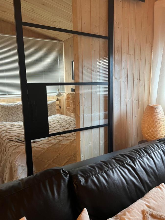 Wiatkapl Lägenhet Leśna Exteriör bild